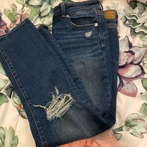American Eagle Crop Jeans